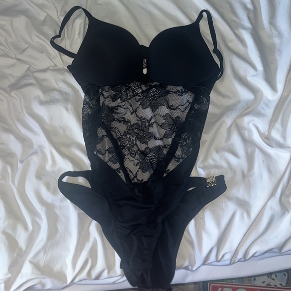 Victoria’s Secret Lace Bodysuit - Picture 2 of 4